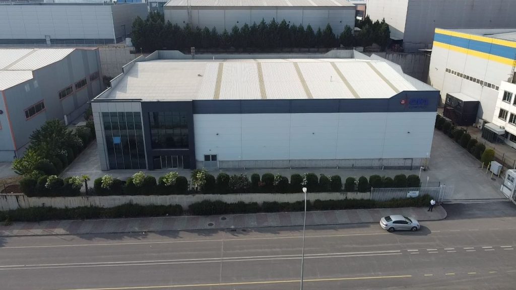 Dilovası İmes Organize Sanayi Satılık 2.800 M² Kiracılı Fabrika